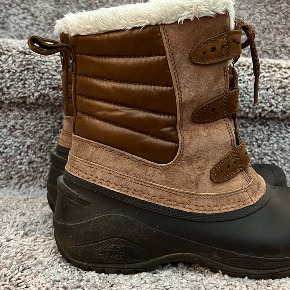 The North Face Shellista II Shorty Boots - Picture 10 of 12